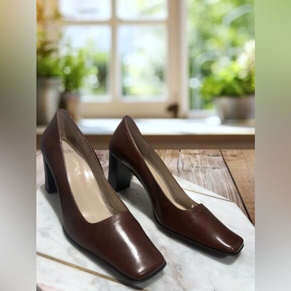 NWT COACH Malorie KO JO56 Italian Leather Block Heel Pumps Size 7.5 - Picture 8 of 14